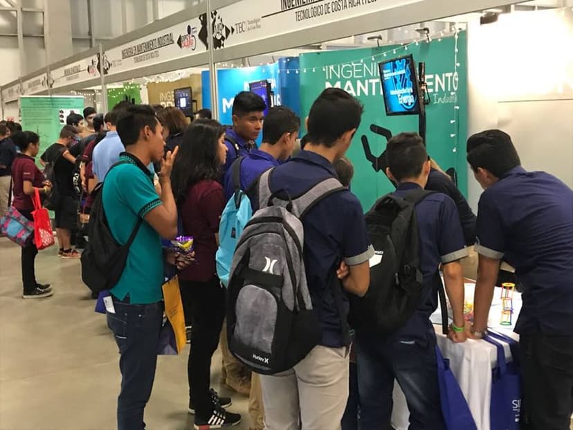 Imagen de portada de Feria Educativa: Una herramienta que facilita su proceso de elección de matrícula 2019