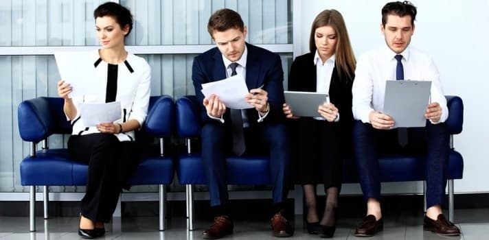 Imagen de portada de Sal bien librado... 10 preguntas 'trampa' de las entrevistas de trabajo